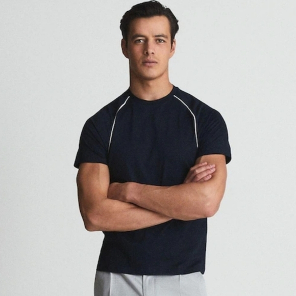 Reiss Other - Reiss "Stratford Mercerised Crew Neck T-shirt With Piping" Navy Blue. White. S.